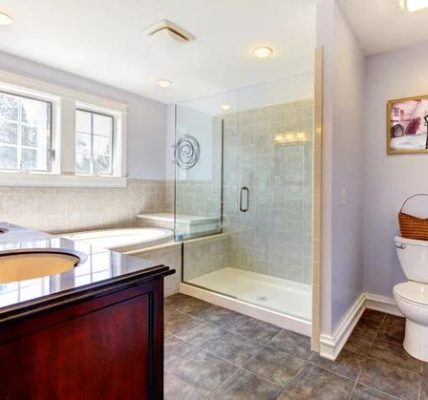 Woodbridge Bathroom Upgrades: Expert Renovations at Your Service